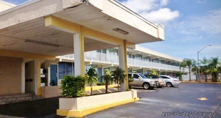** Hotel America'S Best Inn & Suites-Lakeland United States